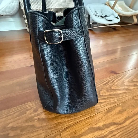 Reformation Patrizia Bowling Bag - Picture 3 of 8